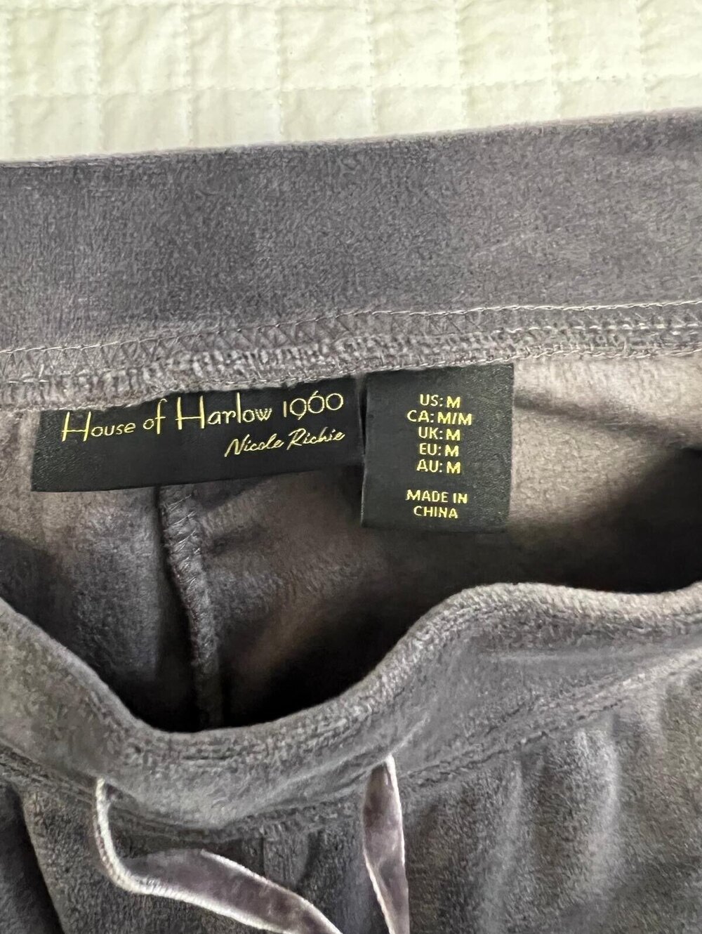 Nicole Richie for Harlow 1960 Gray Velour Jogger Pants Medium Comfortable Casual - Picture 8 of 10